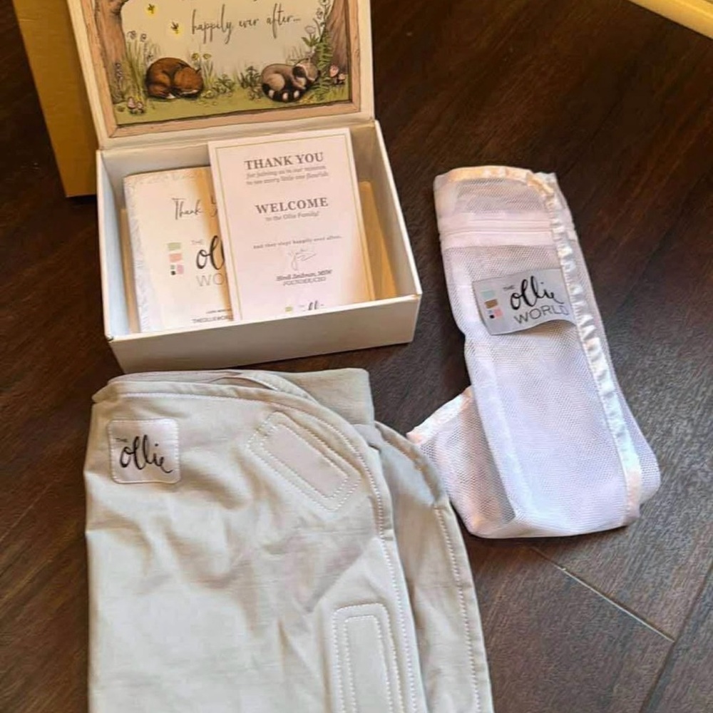Ollie World Gray Baby Swaddle Set in original box